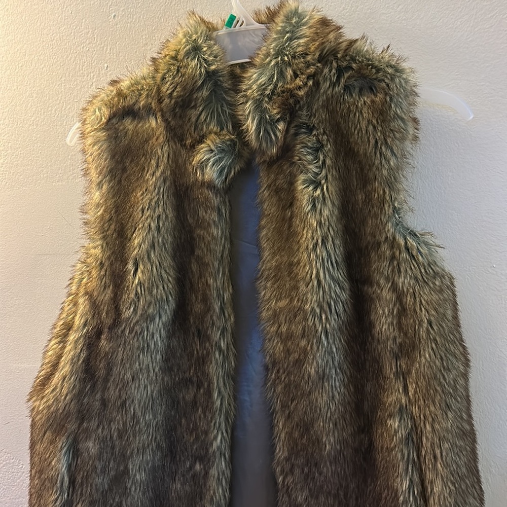 Bebe Vest - Picture 2 of 7